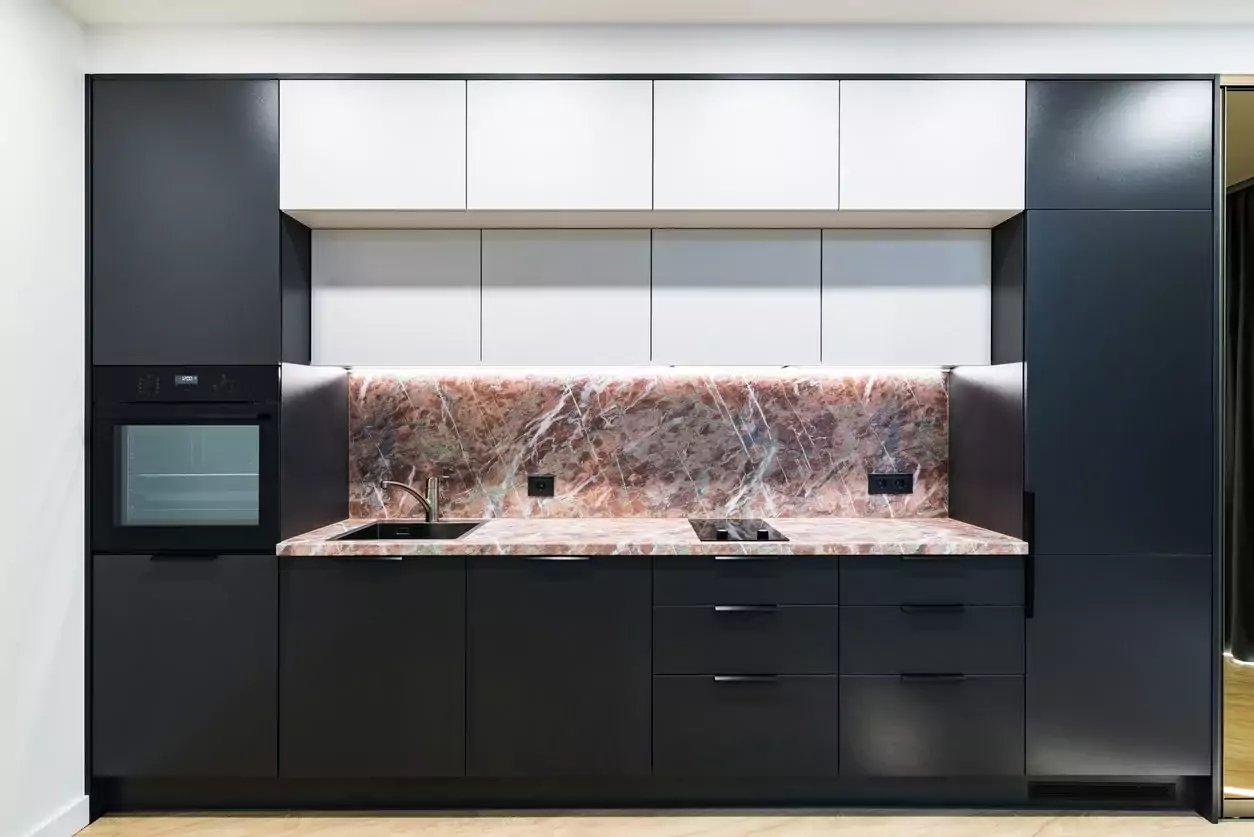 17 of 20 Kitchens With Beautiful Black Cabinets