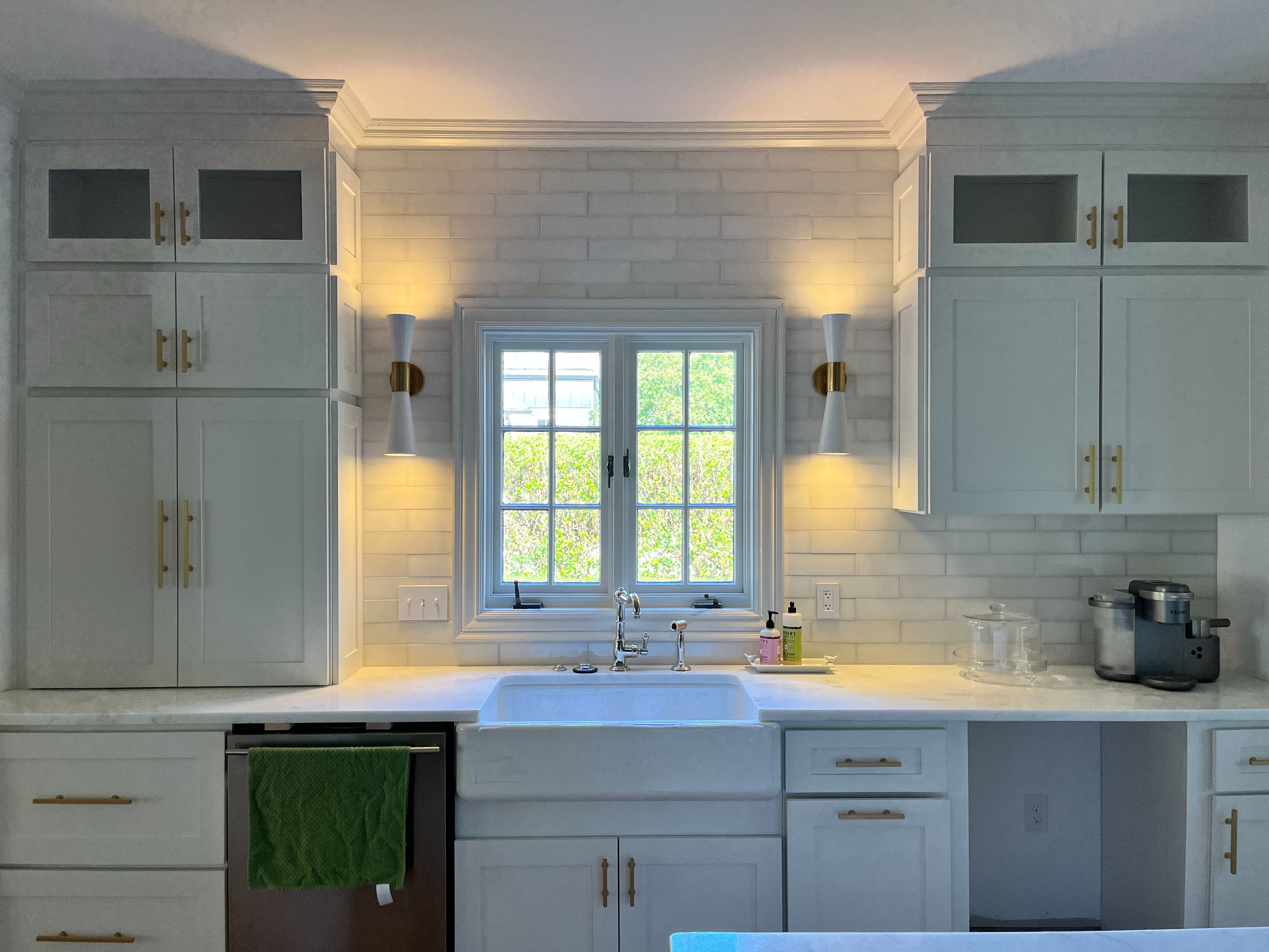 Photo by Alejandro Patat interior-design-of-a-kitchen-13831811