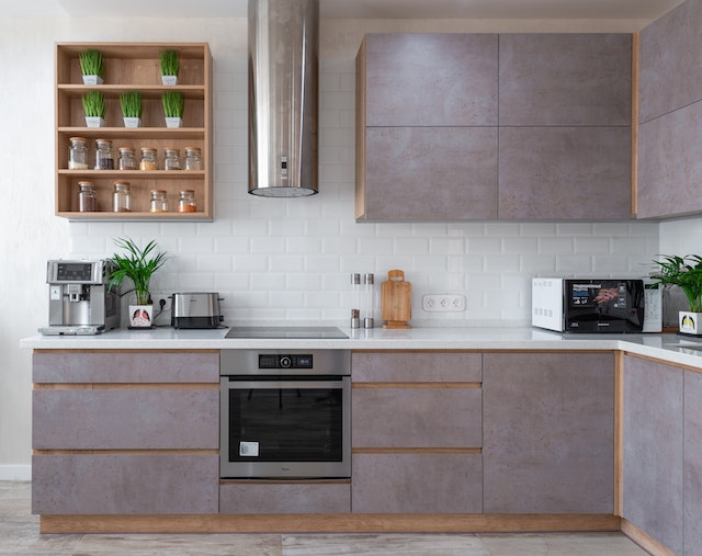 Photo by Max Rahubovskiy stylish-kitchen-with-modern-design-7214338