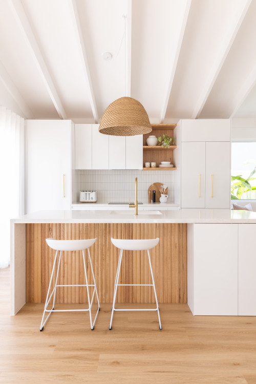 beach-style-kitchen Houzz.com – Credit © Tile Touch