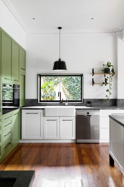 brighton-residence-kitchen-peter-schaad-design-studio-img_d0612c8a0f3cd17d_4-8439-1-e22e59c  Houzz.com  Credit  © Peter Schaad Design Studio