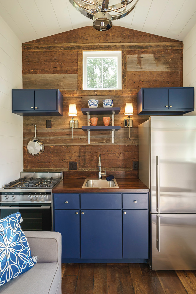 indigo-tiny-home-driftwood-homes-usa-img~2f519f6f072a3dd5_9-2236-1-cee8b0a Credits to Driftwood Homes USA and Tom Jenkins