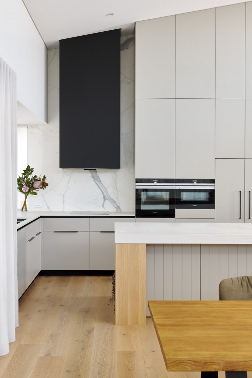 scandinavian-kitchen Houzz.com – Credit  © Western Cabinets