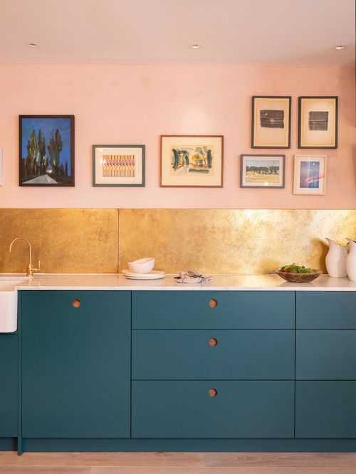 the-long-acre-kitchen-naked-kitchens-img~e2b1f7eb0bbb6a96_8-7406-1-ac22494 Houzz.com – Credit © Naked Kitchens