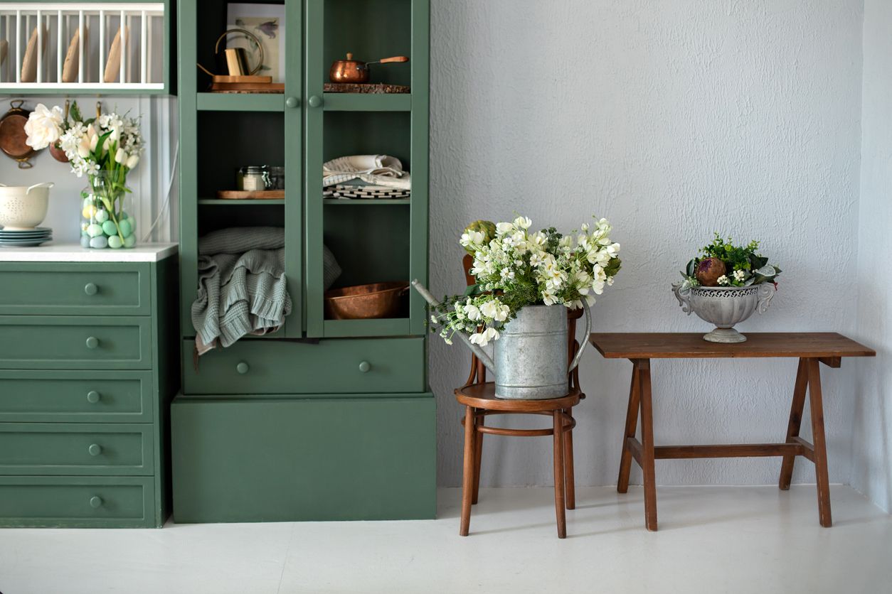  Dark Green Kitchen Cabinets-The Different Shades of Green Kitchens