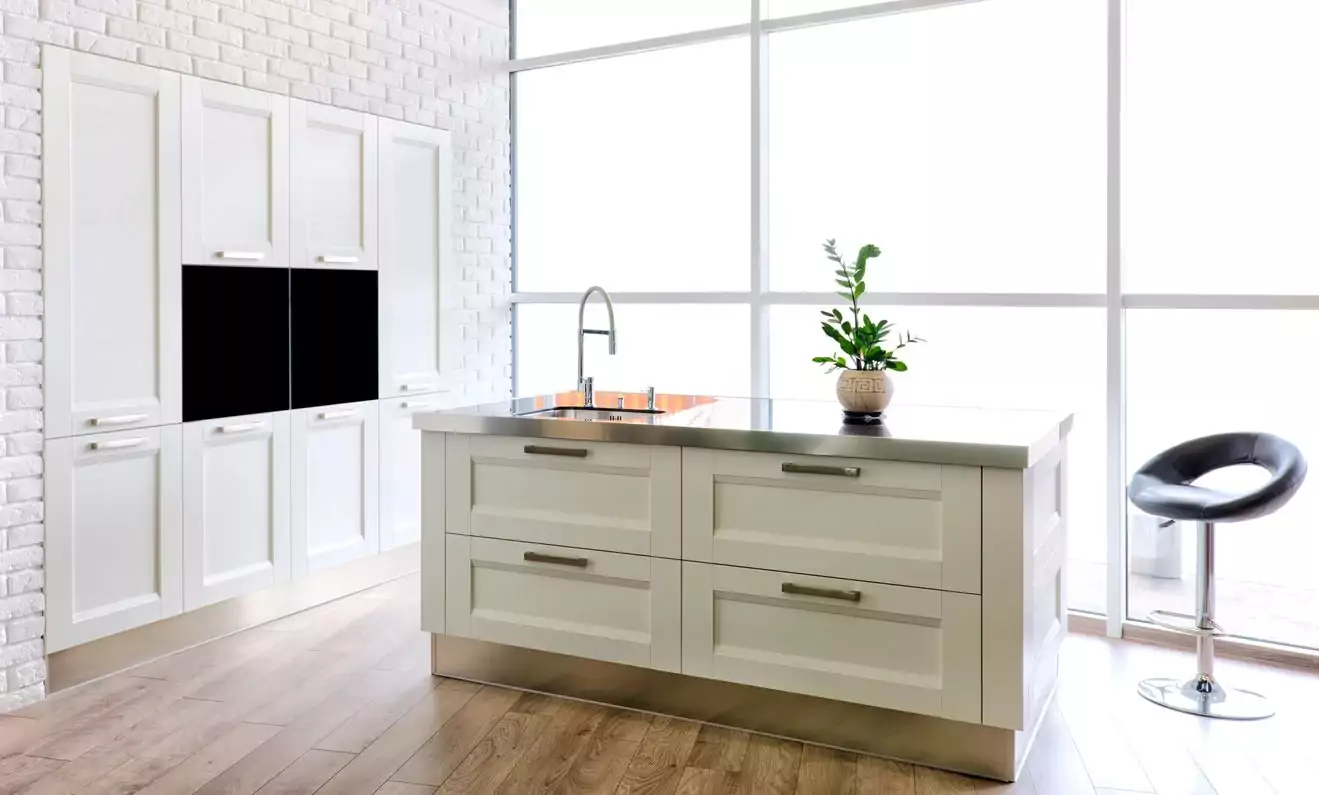 Modern shaker cabinets with sleek hardware